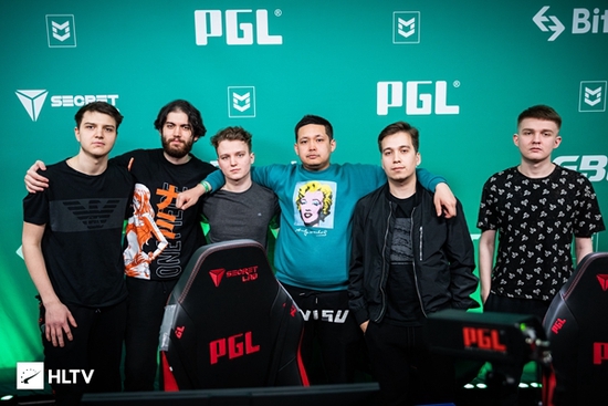 顾清寒联动推出永劫无间新捆绑包